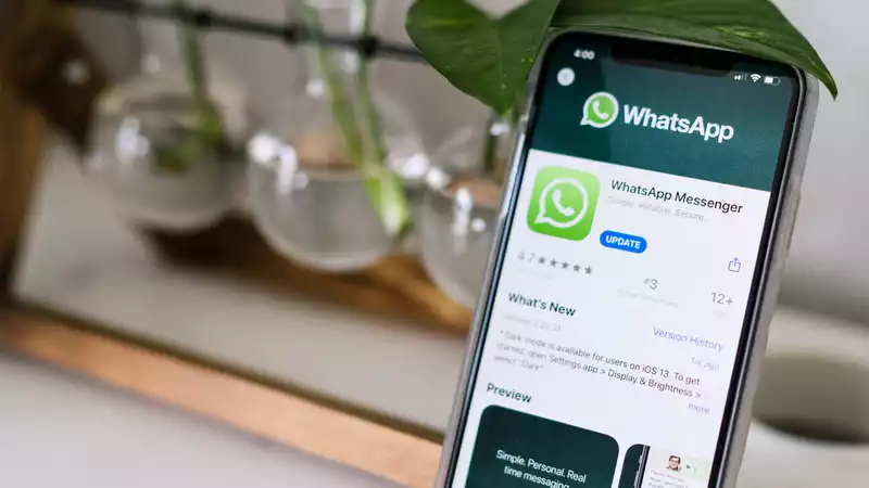 WhatsApp desperately wants you to know that it is committed to privacy