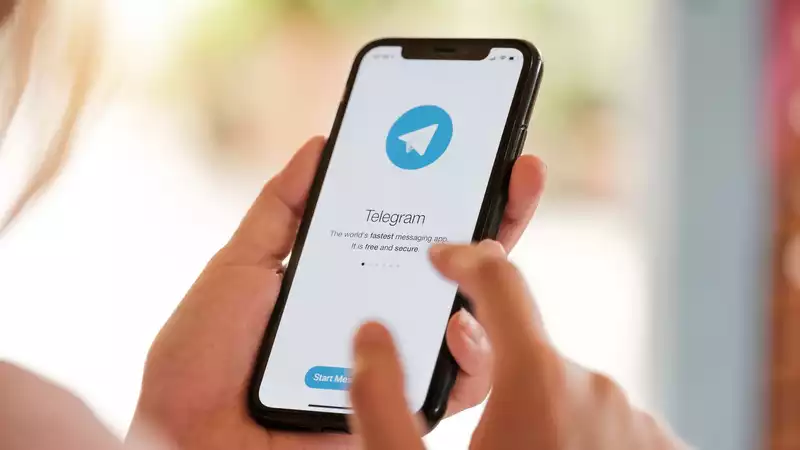 Leave WhatsApp? Telegram wants to make the move easier