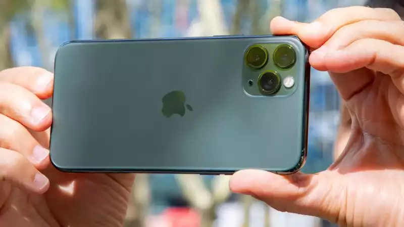 iPhone11 users are ridiculed by the green screen shades