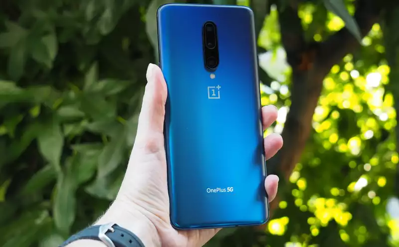 OnePlus8Pro beats Samsung Galaxy S20 with This killer Feature