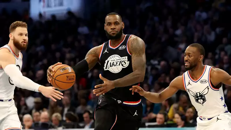 2020NBA All-Star Game Live Stream: How to Watch Team LeBron vs Team Giannis Online Now