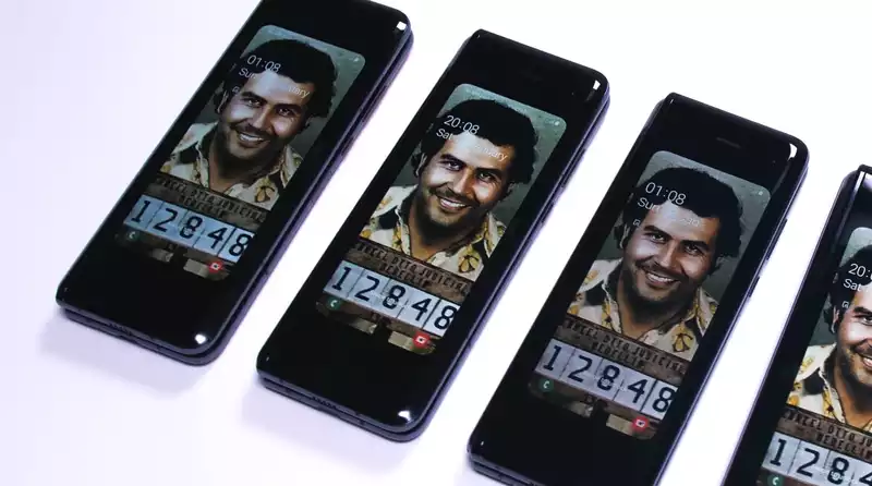 Why did Pablo Escobar's brother clone the Galaxy 399galaxy Fold (update: It's a scam)