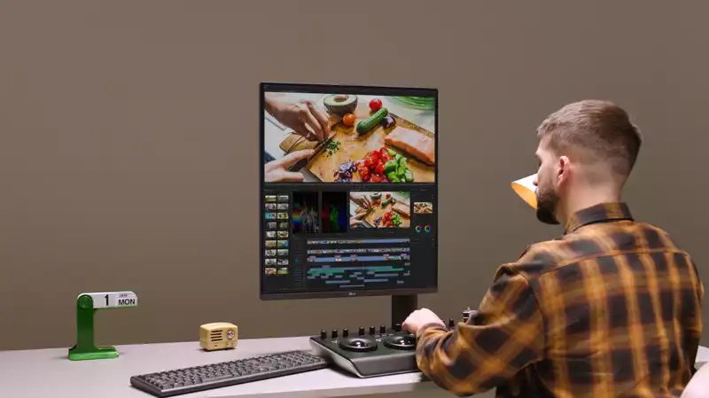 LG's wild new DualUp monitor is like 2 21 inch screens