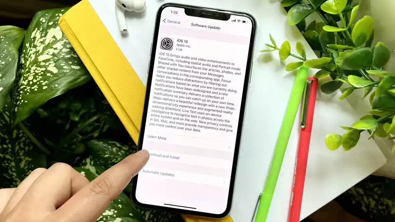 This new iOS15 bug could have eaten your photos — here's how