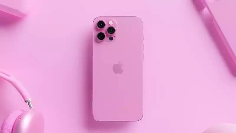 iPhone13 colors tilted to include pink and bronze