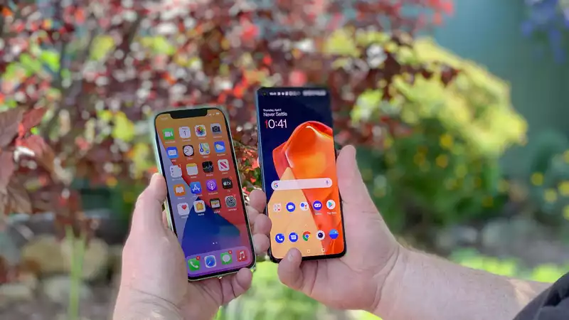 OnePlus9 vs iPhone12: A very close Battle