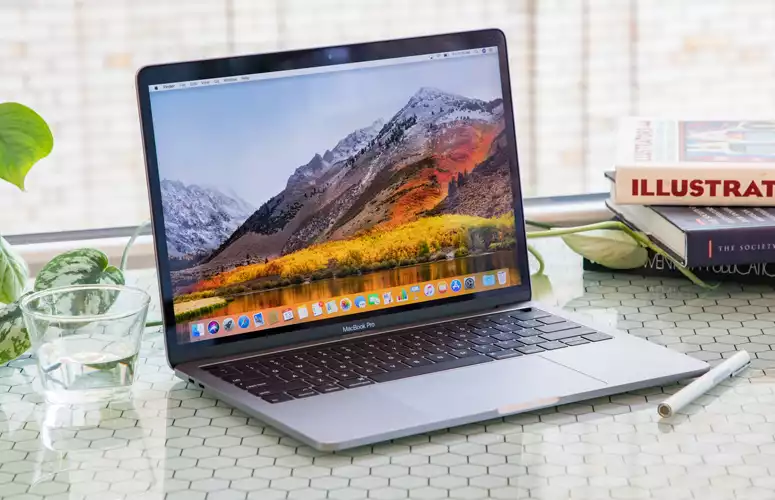 Apple MacBook Class Action Lawsuit Advance — What Does It Mean For You