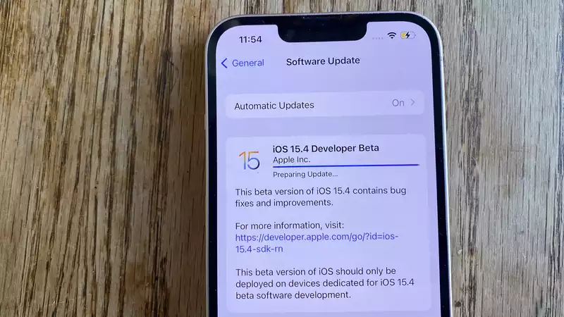 iOS 15.4.1 update is out — it should fix iPhone battery drain issue