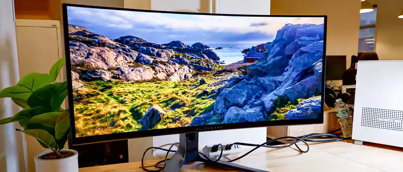 Alienware AW3423DWF QD-OLED Gaming Monitor Review
