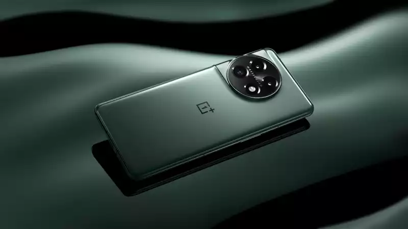 OnePlus11 First Press Photo reveals - Here's your first look