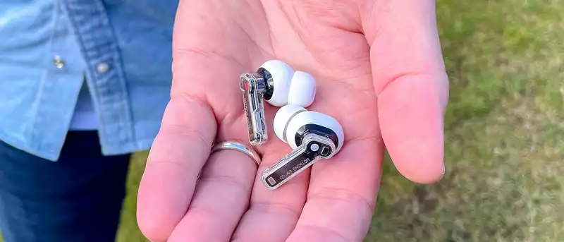 Nothing Ear (2) Review: AirPods Pro2 has a new rival