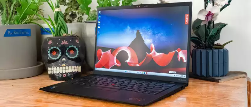 Lenovo ThinkPad X1 Carbon Gen11 Review