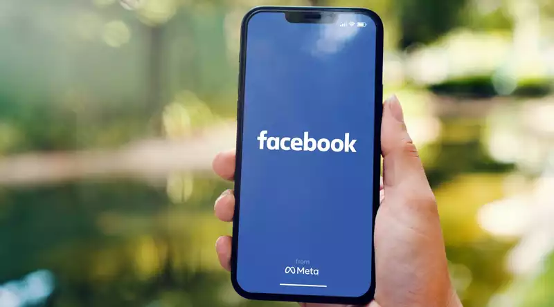 Facebook, don't fall for the scam that locks users out of their accounts.