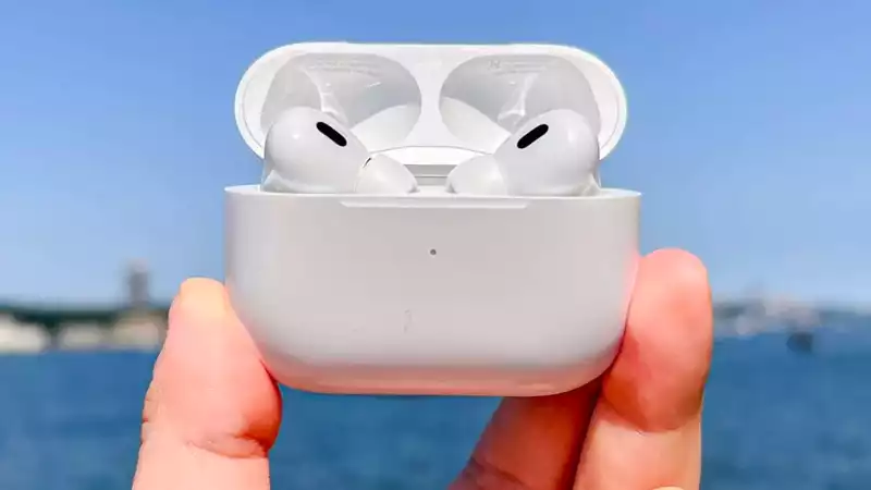 Tried out the adaptive audio feature of the new AirPods Pro 2.