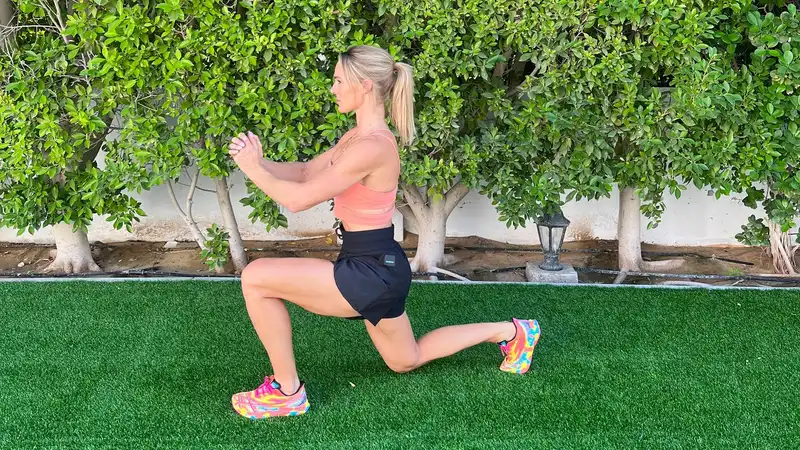 This 7-move Pilates routine builds heart strength and lower body muscles without weight